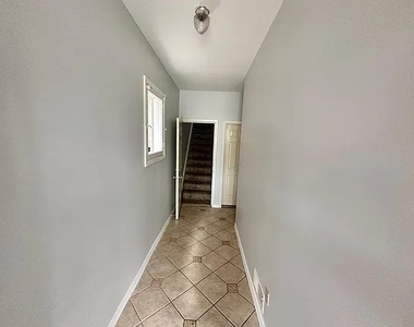 107 Dilworth St - Photo Thumbnail 1