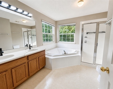 1619 Norman Dr - Photo Thumbnail 19