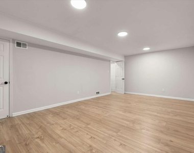 3220 Casteel Road Ne - Photo Thumbnail 31