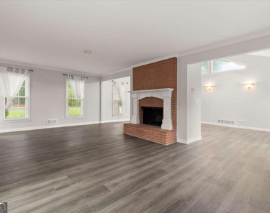 3220 Casteel Road Ne - Photo Thumbnail 13