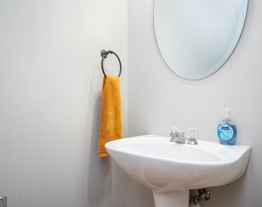 1796 N Umberland Way - Photo Thumbnail 4