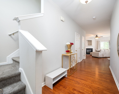 1796 N Umberland Way - Photo Thumbnail 3