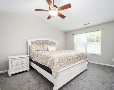 1796 N Umberland Way - Photo Thumbnail 16