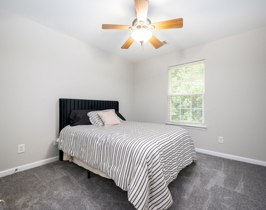 1796 N Umberland Way - Photo Thumbnail 23
