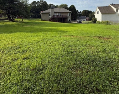 154 Camden Woods Drive - Photo Thumbnail 68