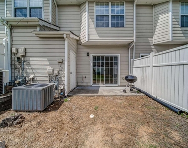 3285 Hidden Cove Circle - Photo Thumbnail 32