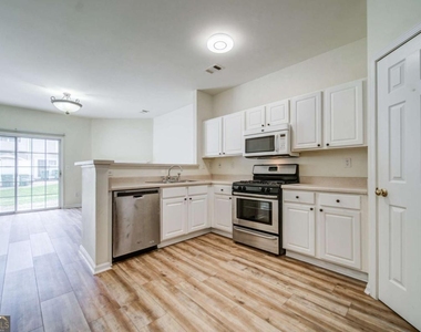3285 Hidden Cove Circle - Photo Thumbnail 14
