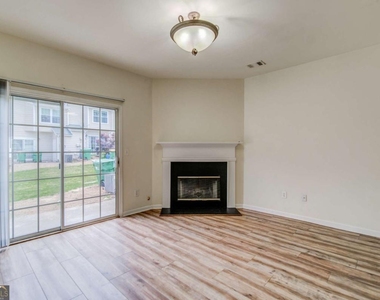 3285 Hidden Cove Circle - Photo Thumbnail 17
