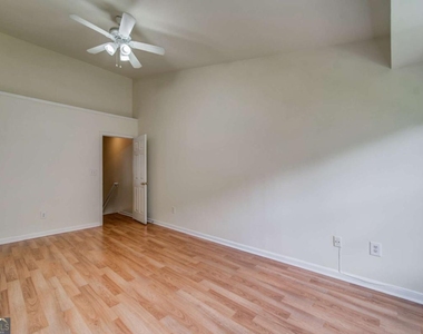 3285 Hidden Cove Circle - Photo Thumbnail 21