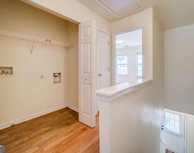 3285 Hidden Cove Circle - Photo Thumbnail 31