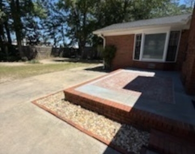 1816 Knox Street - Photo Thumbnail 7