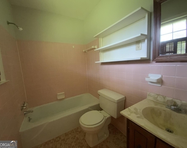 404 Marvin Avenue - Photo Thumbnail 11