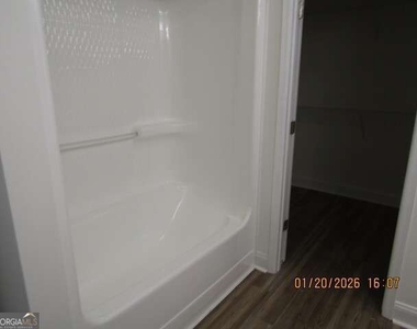 512 Juniper Way - Photo Thumbnail 22