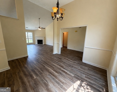 363 Brook Lea Cove - Photo Thumbnail 2