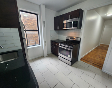 700 West 175th Street - Photo Thumbnail 3