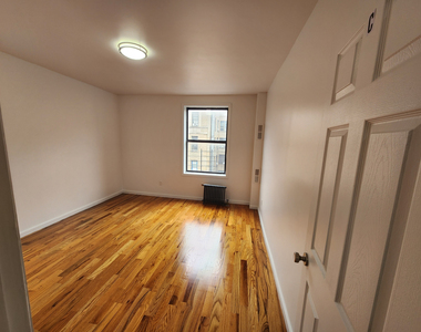 700 West 175th Street - Photo Thumbnail 8
