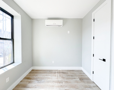1369 St Johns Place - Photo Thumbnail 6