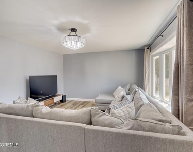 1 Pine Crest Drive - Photo Thumbnail 14