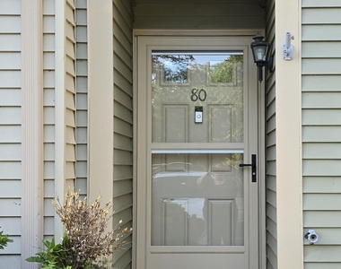 80 Bradford Court - Photo Thumbnail 1