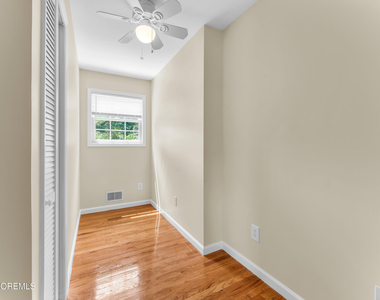 11 Cherry Tree Farm Road - Photo Thumbnail 7