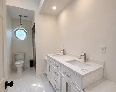 530 Palmer Avenue - Photo Thumbnail 42