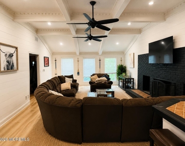 530 Palmer Avenue - Photo Thumbnail 19