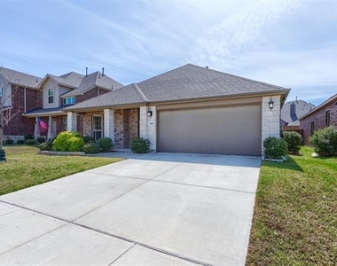 912 Lake Cypress Lane - Photo Thumbnail 26