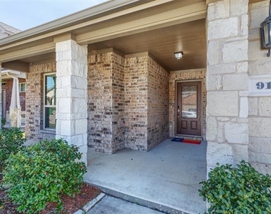 912 Lake Cypress Lane - Photo Thumbnail 24