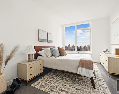 3rd Avenue - Photo Thumbnail 3