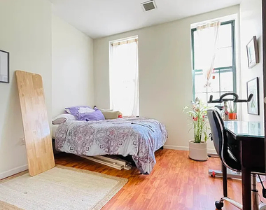 930 Fulton Street - Photo Thumbnail 4