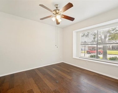 2515 Mountainview Drive - Photo Thumbnail 6