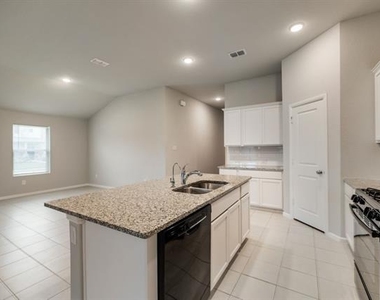 4544 Hemingway Avenue - Photo Thumbnail 8