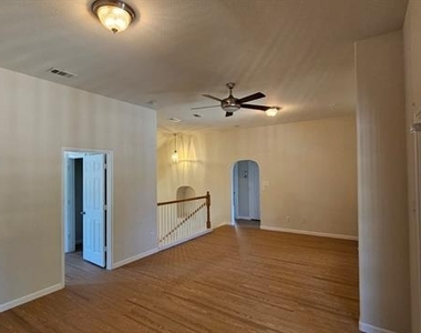 5236 Hilcroft Road - Photo Thumbnail 16