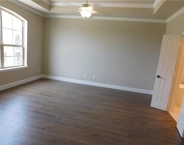 8454 Church Street - Photo Thumbnail 16