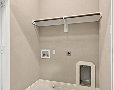 8454 Church Street - Photo Thumbnail 27