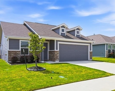 9609 Lightfoot Road - Photo Thumbnail 2