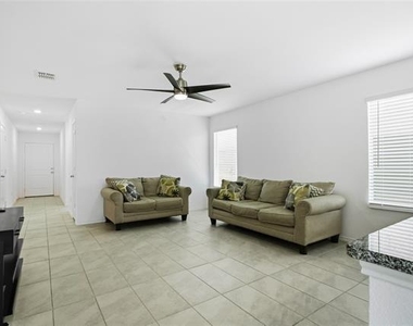9609 Lightfoot Road - Photo Thumbnail 5