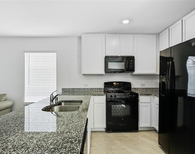 9609 Lightfoot Road - Photo Thumbnail 8
