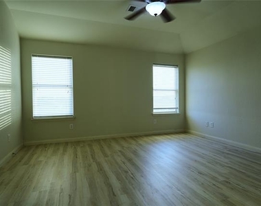 344 Magnolia Drive - Photo Thumbnail 22
