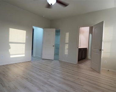 344 Magnolia Drive - Photo Thumbnail 21