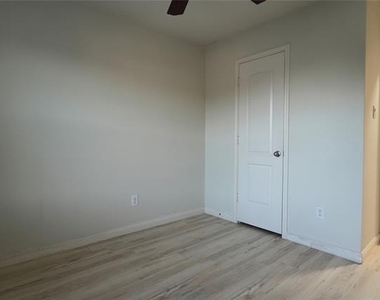 344 Magnolia Drive - Photo Thumbnail 15