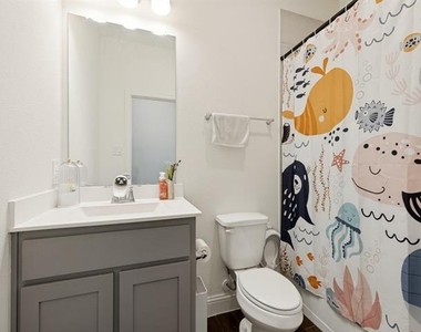 7117 Talon Drive - Photo Thumbnail 15
