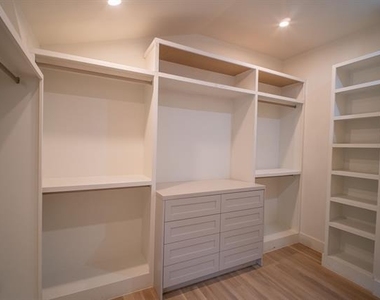 4505 Emerson Avenue - Photo Thumbnail 21