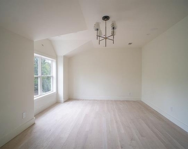 4505 Emerson Avenue - Photo Thumbnail 31