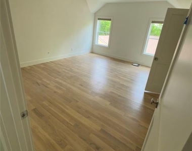 4505 Emerson Avenue - Photo Thumbnail 36