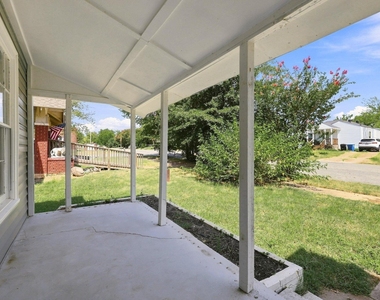 604 E Morton Street - Photo Thumbnail 4