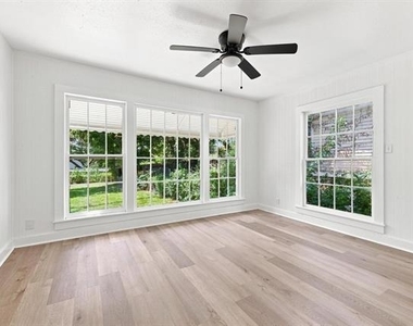 604 E Morton Street - Photo Thumbnail 14