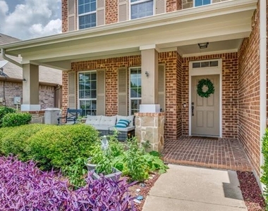 314 Blackhaw Drive - Photo Thumbnail 1