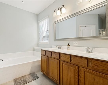 314 Blackhaw Drive - Photo Thumbnail 16