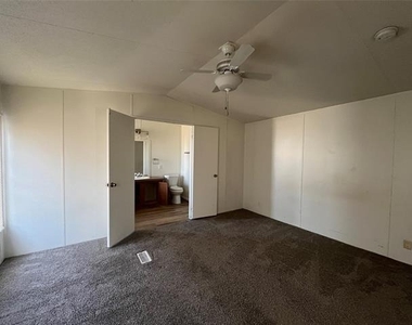 8514 County Road 623 - Photo Thumbnail 10